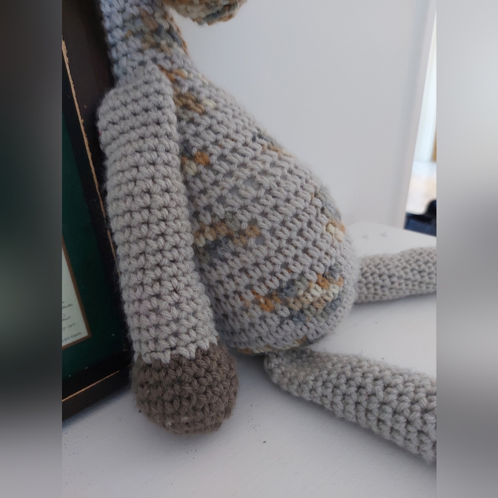 Crocheted giraffe toy - Picture 6 of 9